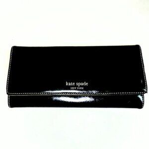 Kate Spade New York Morgan Flap Black Patent Leather Lime Continental Wallet